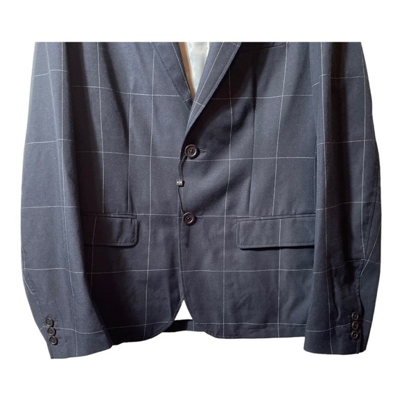 𝅺ARMANI exchange black blazer with thin lines to make plaid design - Picture 3 of 11